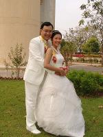 ถ่ายภาพแต่งงาน