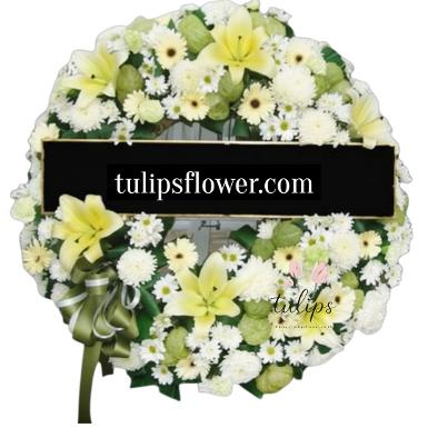 W61015 พวงหรีดดอกไม้สด